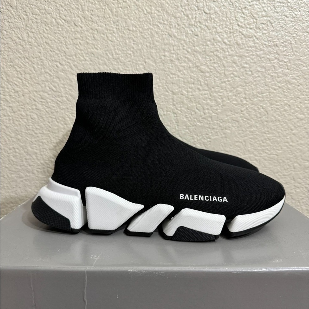 Balenciaga Black and White Speed 2.0